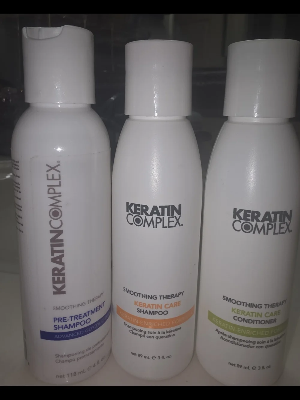 Keratin Complex Smoothing Therapy Keratin Care Shampoo - White